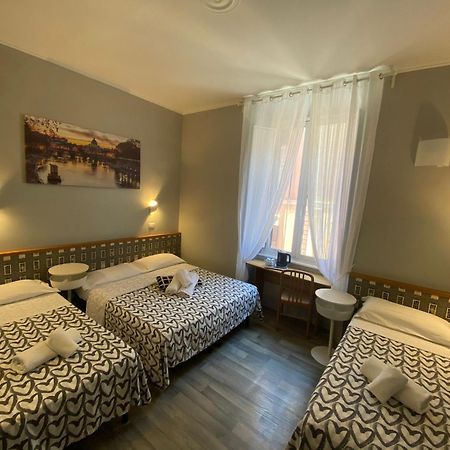 Guest House Fidardo Rzym Zewnętrze zdjęcie