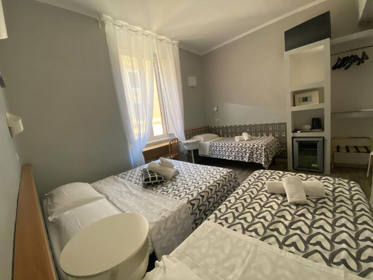 Guest House Fidardo Rzym Zewnętrze zdjęcie