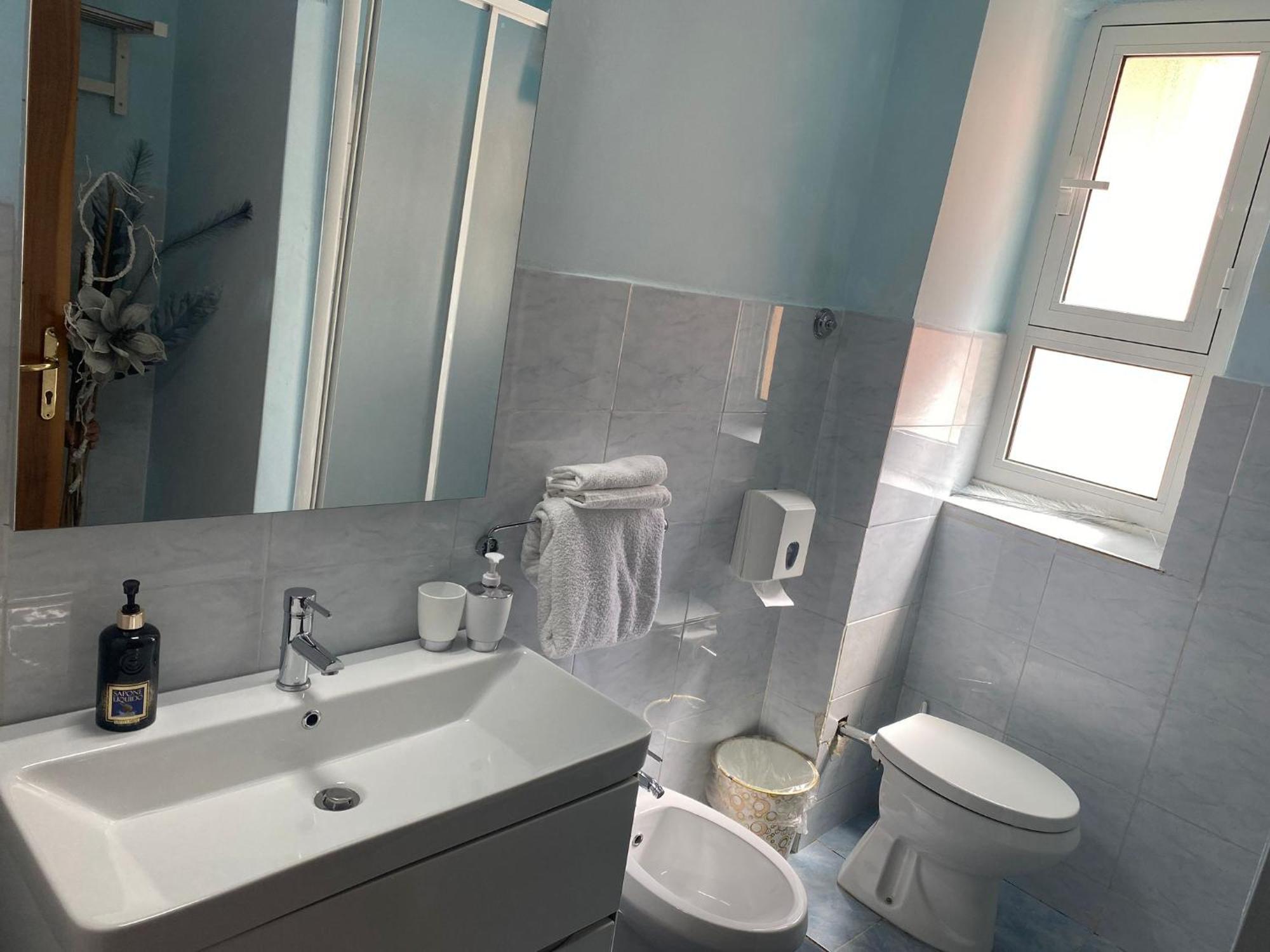 Guest House Fidardo Rzym Zewnętrze zdjęcie